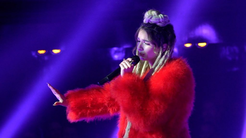 zhavia