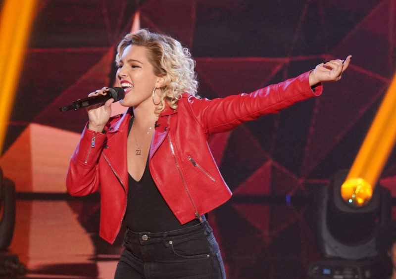 PREVIEW: New Challengers on 'The Four' Next Week 1 katt gerardi