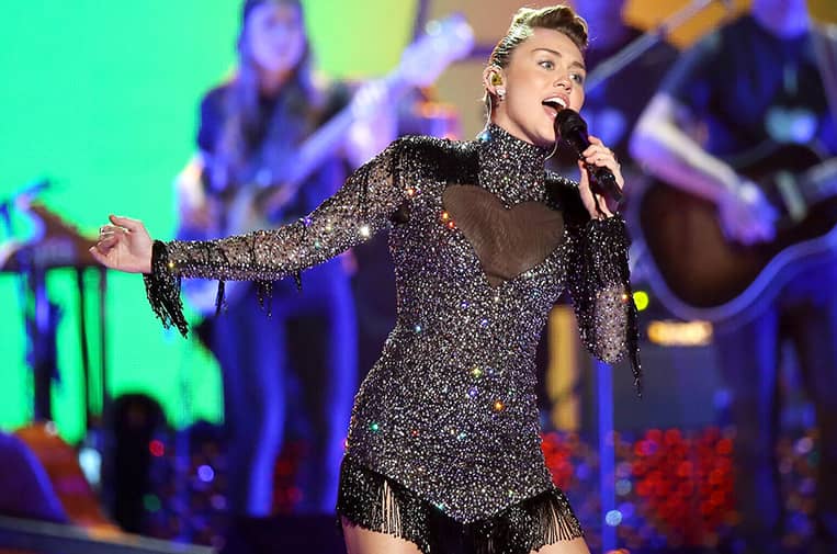 Stagecoach Woodstock Lollapalooza Miley