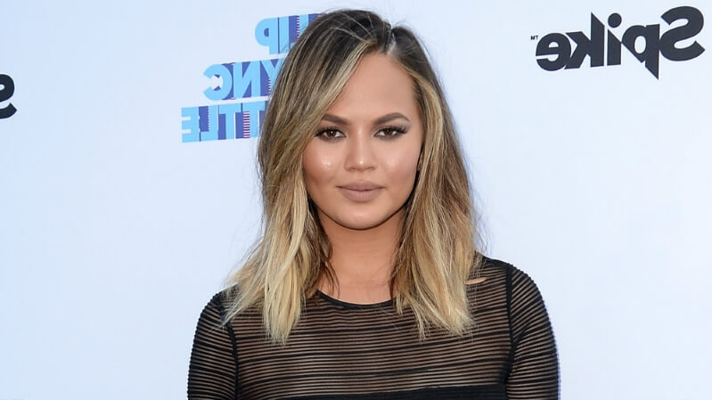 chrissy teigen to rule over small claims chrissy s court in show for jeffrey katzenberg s quibi 814606 1 1