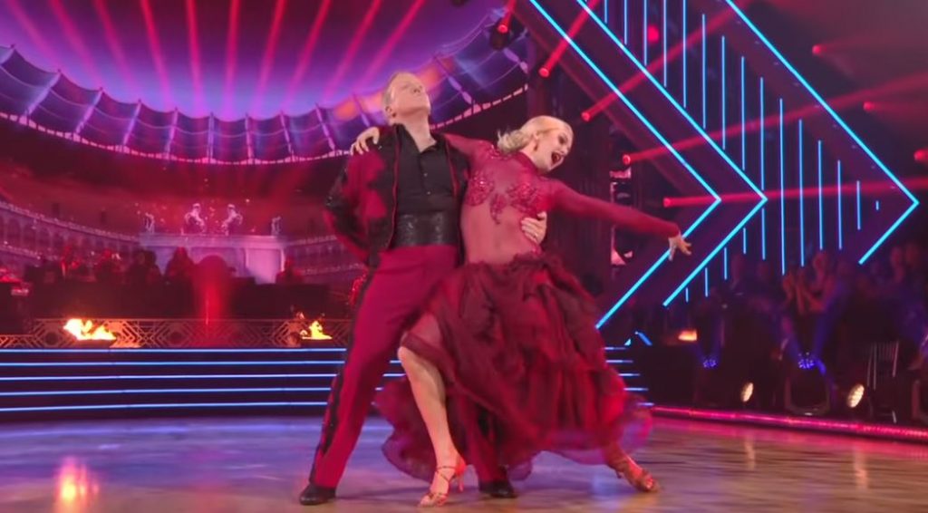 sean spicer DWTS