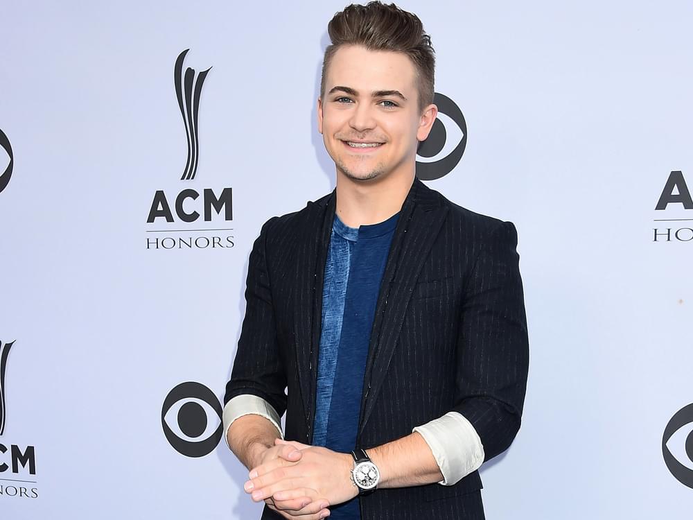 Masked-Singer-Hunter-Hayes