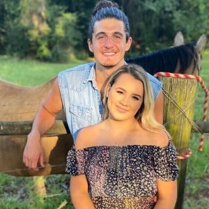 Idol's Gabby Barrett And Cade Foehner Are Expecting Their First Baby