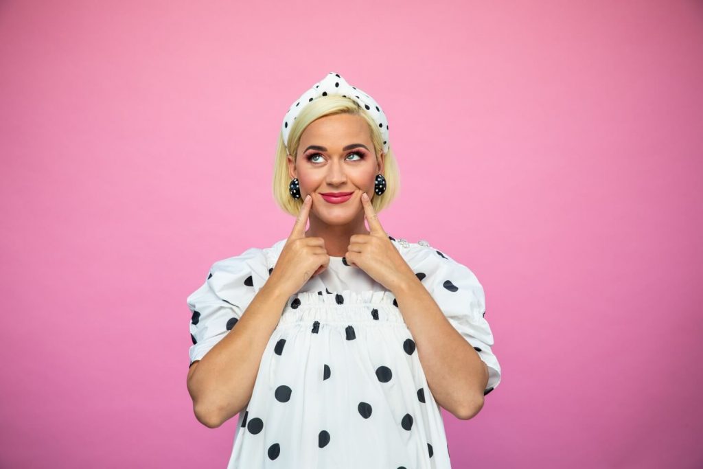Katy Perry Orlando Bloom Daisy Dove American Idol