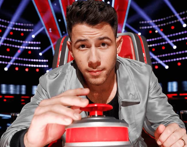 Nick Jonas returns to coaching
