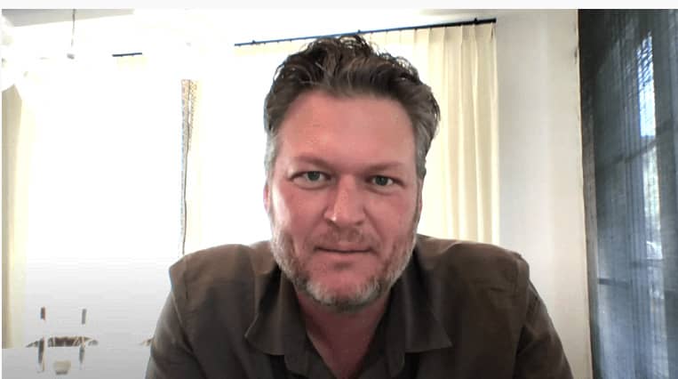 Blake-Shelton-Gwen-Stefani-Adam-Levine-Wedding-The-Voice