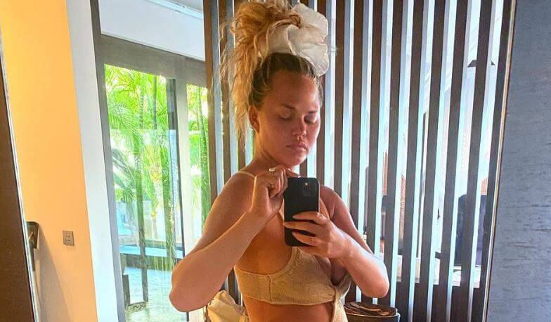 chrissy teigen baby