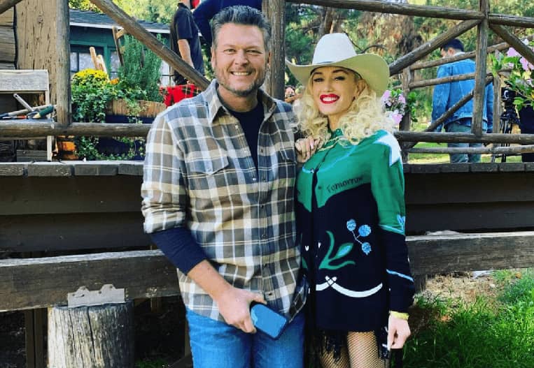 Blake-Shelton-Gwen-Stefani-The-Voice-Wedding