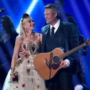 GWEN STEFANI BLAKE SHELTON