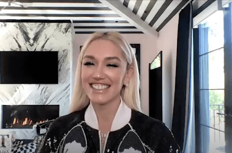 Gwen-Stefani-Blake-Shelton-Blake-And-Gwen-Wedding-The-Voice-Miley-Cyrus-Adam-Levine