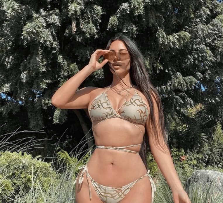 Kim-Kardashian-Kanye-West-KKW-Beauty-Keeping-Up-With-The-Kardashians-Kim-And-Kanye-Divorce
