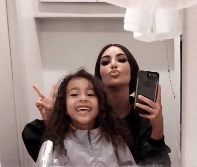 Kim-Kardashian-North-West-Painting-Kanye-West