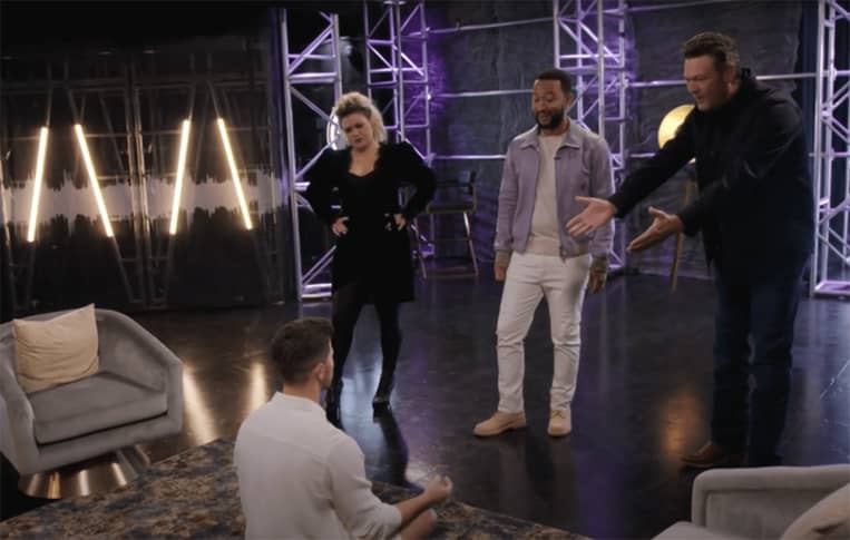 The-Voice-Nick-Jonas-Blake-Shelton-John-Legend-Kelly-Clarkson