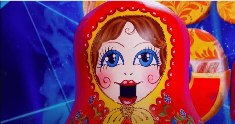The-Masked-Singer-The-Russian-Dolls-The-Snail-Niecy-Nash-The-Robopine-Kermit-The-Frog