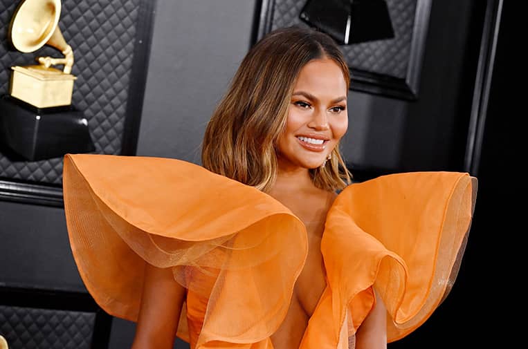 Chrissy-Teigen-Twitter-John-Legend-The-Voice