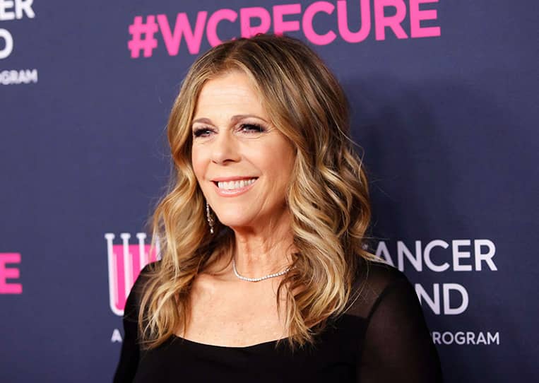 Rita-Wilson-The-Masked-Singer-Chrissy-Metz