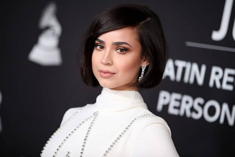 Sofia-Carson-American-Idol-Disney-Night-American-Idol-Jon-Batiste-John-Stamos
