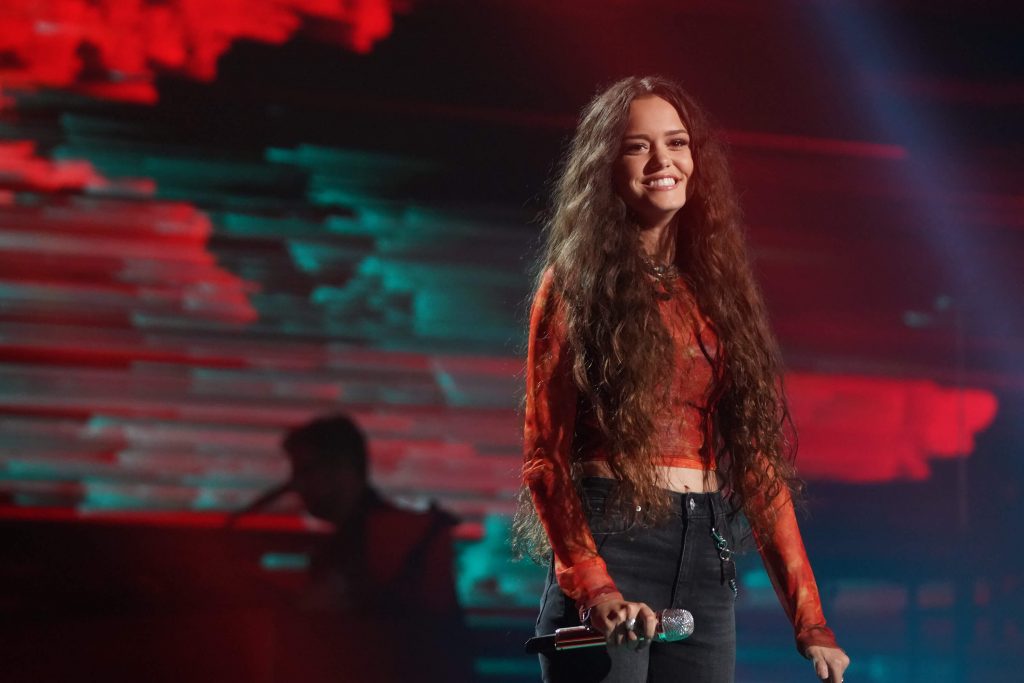American-Idol-Top-5-American-Idol-Chayce-Beckham-Grace-Kinstler-Willie-Spence-Casey-Bishop-Tricky-Stewart-Ross-Copperman-Ian-Fitchuk