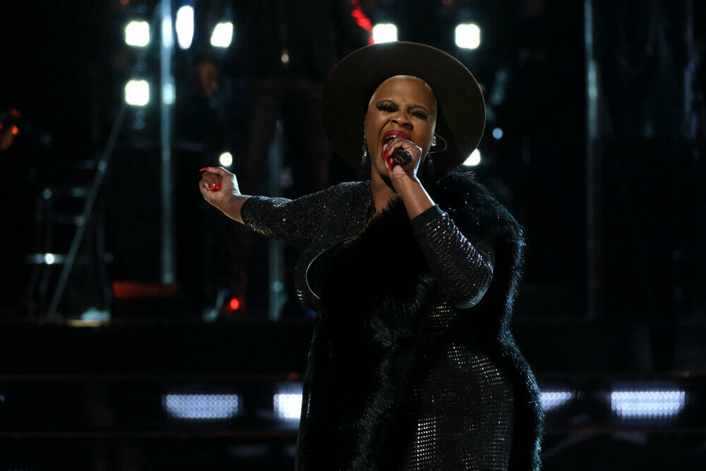 Dana-Monique-The-Voice-Kelly-Clarkson-Nick-Jonas-The-Voice