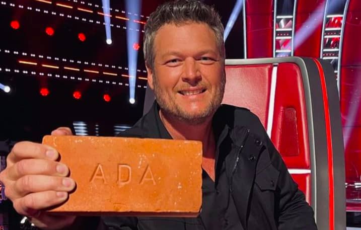 Blake Shelton gift