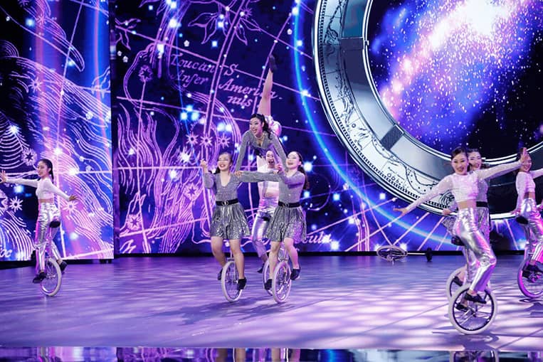 UniCircle-Flow-AGT-Americas-Got-Talent-AGT-UniCircle-Flow-unicycle-performers-AGT-Semifinals