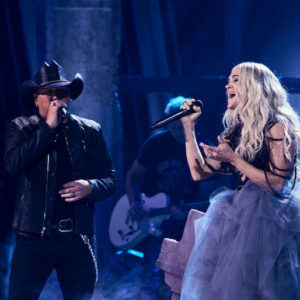 Carried underwood and jason aldean
