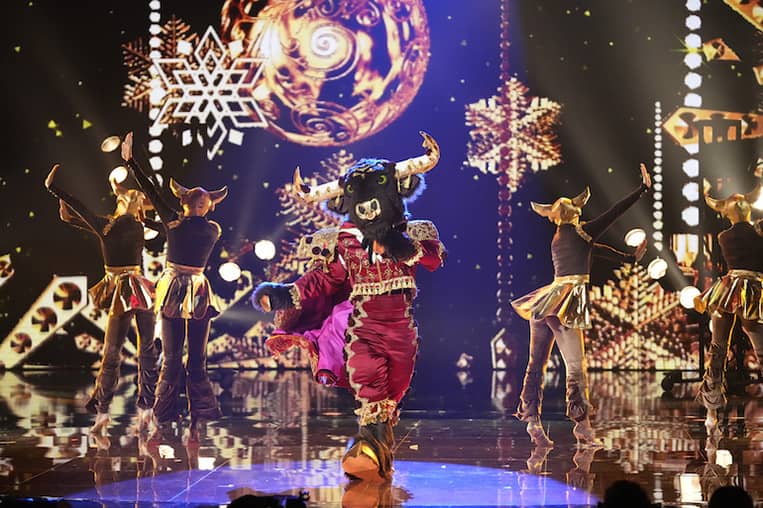 the masked singer bull