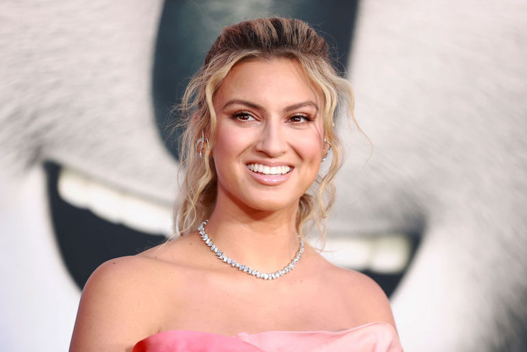 Tori Kelly