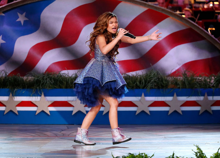 Angelica Hale