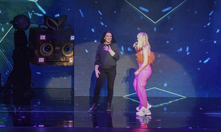 Maddie Poppe Unmasked on 'The Masked Singer' Tour