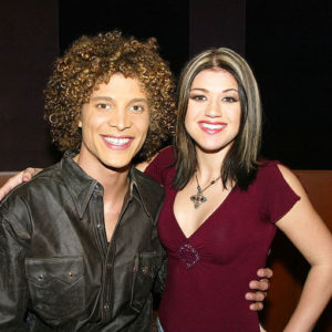 Justin Guarini and Kelly Clarkson on 'American Idol'