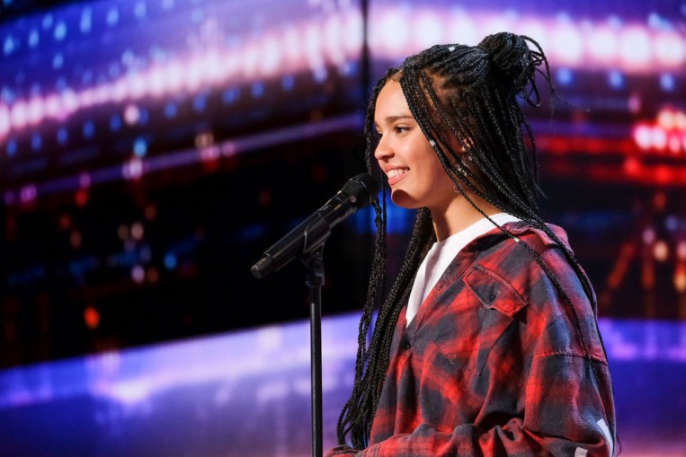 Sara James AGT Season 17