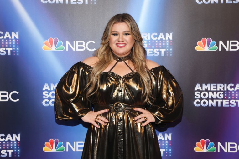 Kelly Clarkson American Song Contest