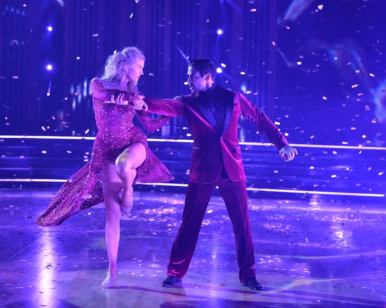 Amanda Kloots and Alan Bersten on 'Dancing With the Stars'