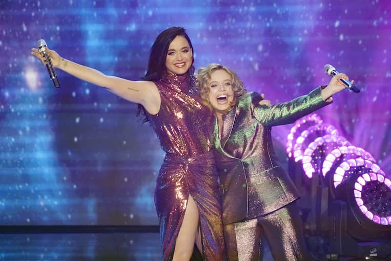 Katy Perry and Leah Marlene on 'American Idol'
