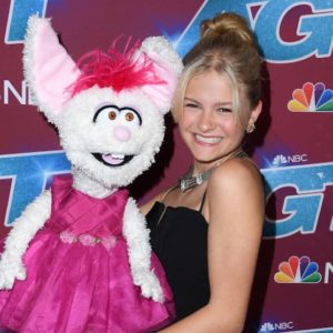 Darci Lynne Farmer on the 'America's Got Talent' season 17 red carpet