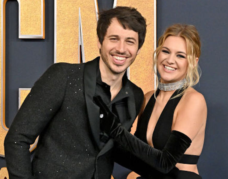 Morgan Evans and Kelsea Ballerini at the 57th Academy of Country Music Awards
