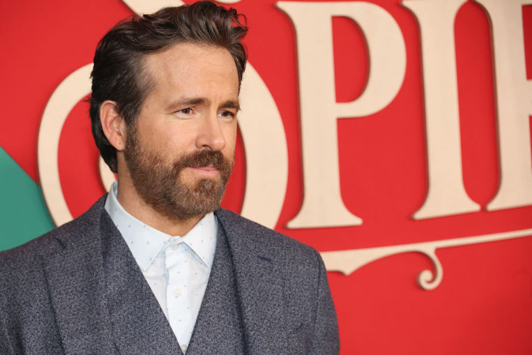 Ryan Reynolds on the 'Spirited" red carpet