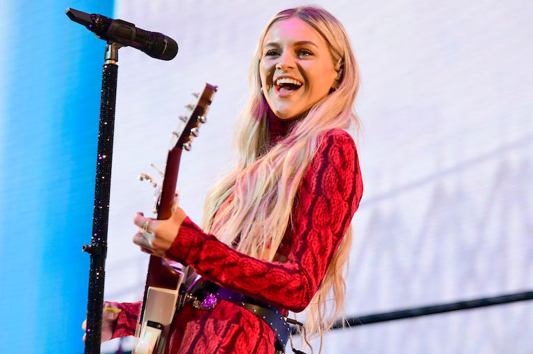 Kelsea Ballerini at Alice In Winterland 2022