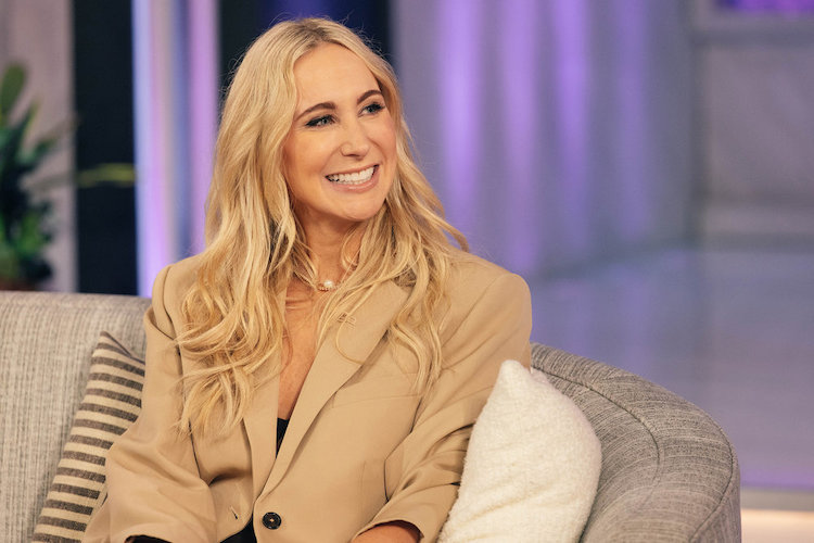 Nikki Glaser on 'The Kelly Clarkson Show'