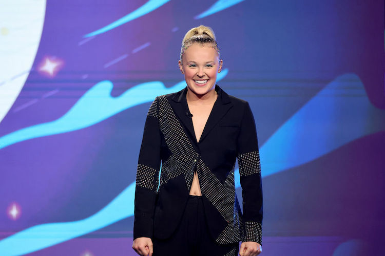 JoJo Siwa at the 2022 Children's and Family Creative Arts Emmys