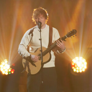 Ed Sheeran performs on 'American Idol'