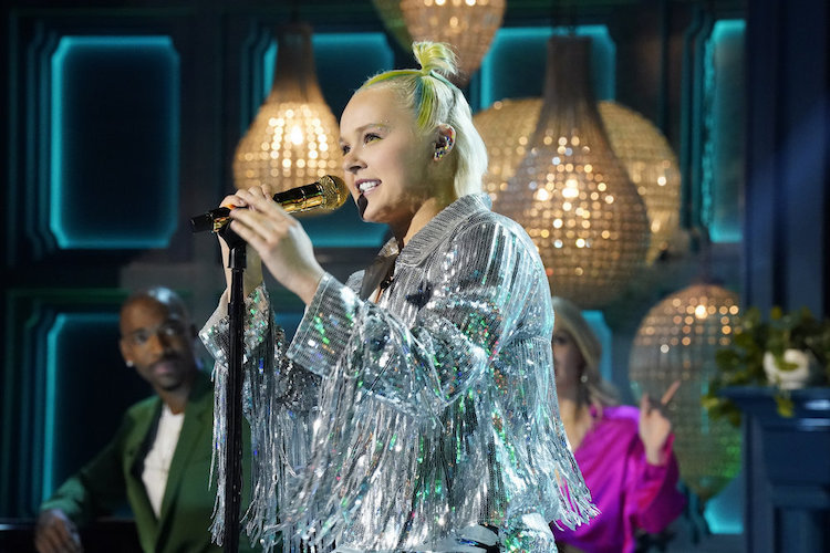 JoJo Siwa on Jimmy Fallon's "That's My Jam"