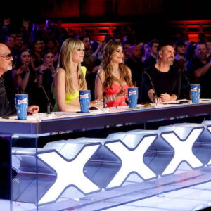Howie Mandel, Heidi Klum, Sofia Vergara, and Simon Cowell on 'America's Got Talent'