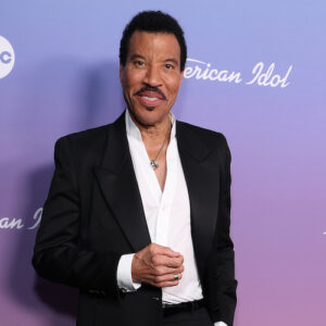 Lionel Richie on the 'American Idol' red carpet
