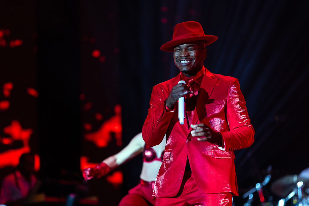 Masked Singer Cow NeYo