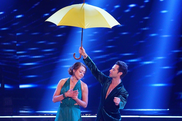 Alyson Hannigan and Sasha Farber on 'Dancing With The Stars' Most Memorable Year Night