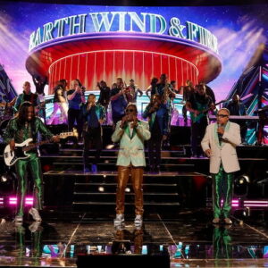 Earth Wind and Fire perform on 'The Voice' Finale