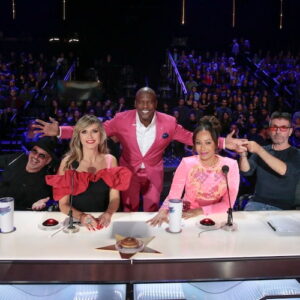Howie Mandel, Heidi Klum, Terry Crews, Mel B, and Simon Cowell on 'America's Got Talent: Fantasy League'
