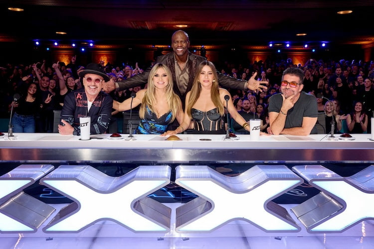 Howie Mandel, Heidi Klum, Terry Crews, Sofia Vergara, and Simon Cowell on 'America's Got Talent' Season 19